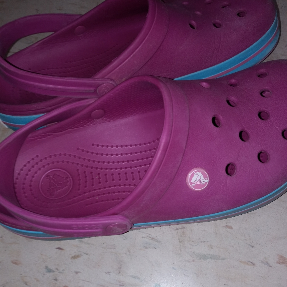 Crocs